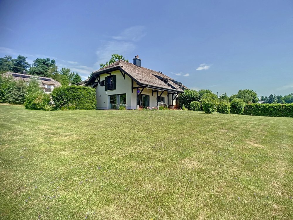 7 Zimmer Haus zum verkaufen in Lausanne - Bild 1/12
