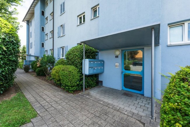 2 rooms Apartment for rent in Dietikon - image 1/1
