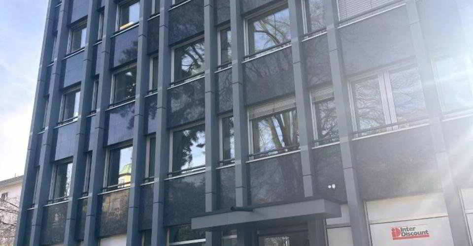 Ufficio & Commercio di null locali in affitto a Sion - immagine 1/11