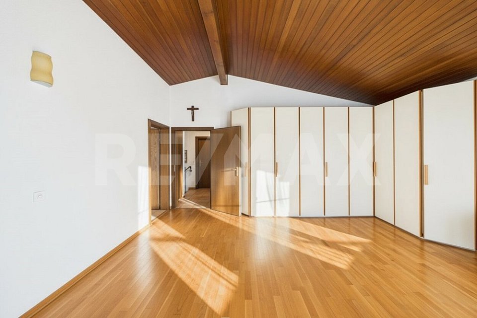 Casa di 4 locali in vendita a Pregassona - immagine 1/13