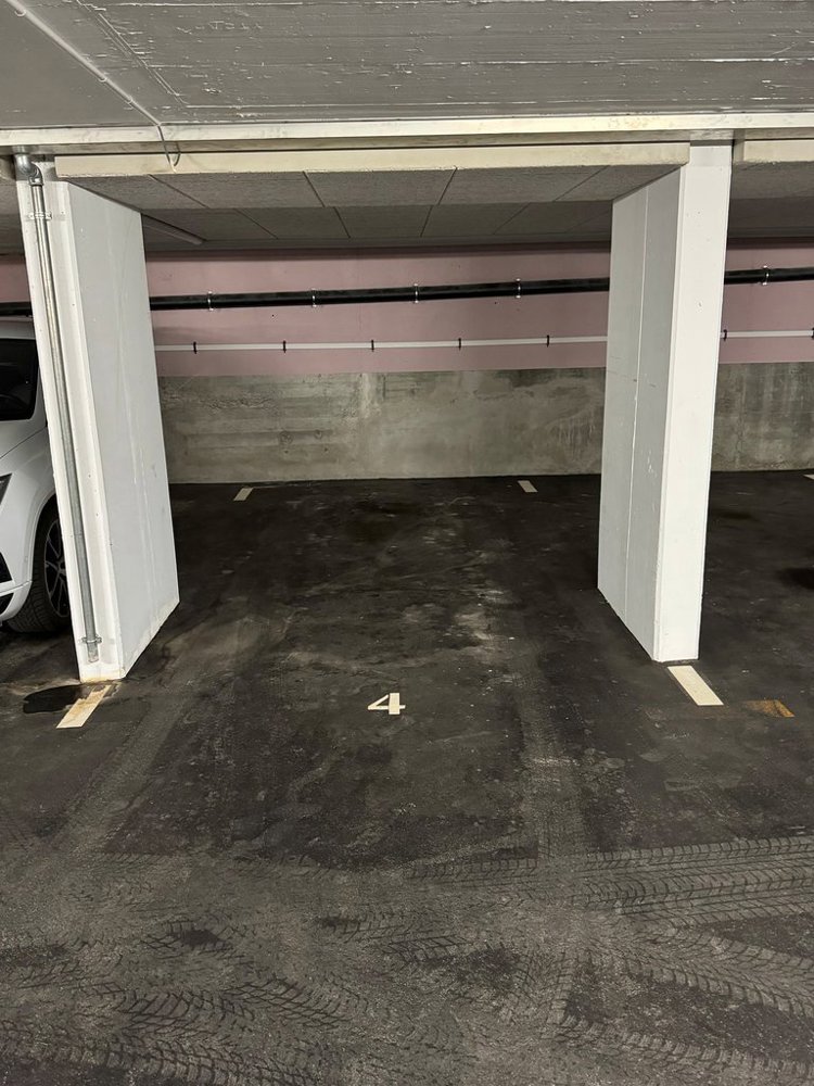 null Zimmer Parkplatz, Garage zu vermieten in Coira - Bild 1/2