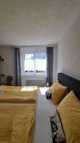 Maison 13 pièces à acheter à Viège - image 1/13