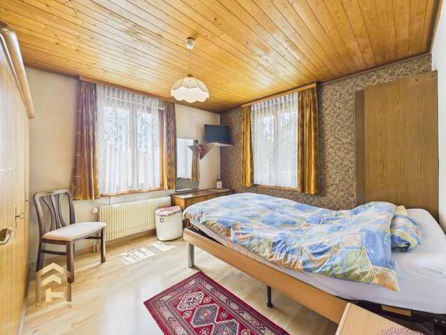 Maison 9 pièces à acheter à Leuk Stadt - image 1/13