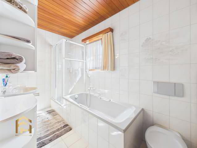 Maison 7 pièces à acheter à Bürchen - image 1/13