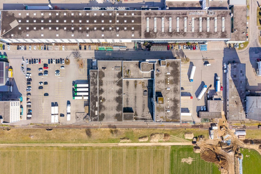 Ufficio & Commercio di null locali in affitto a Thunstetten - immagine 1/13