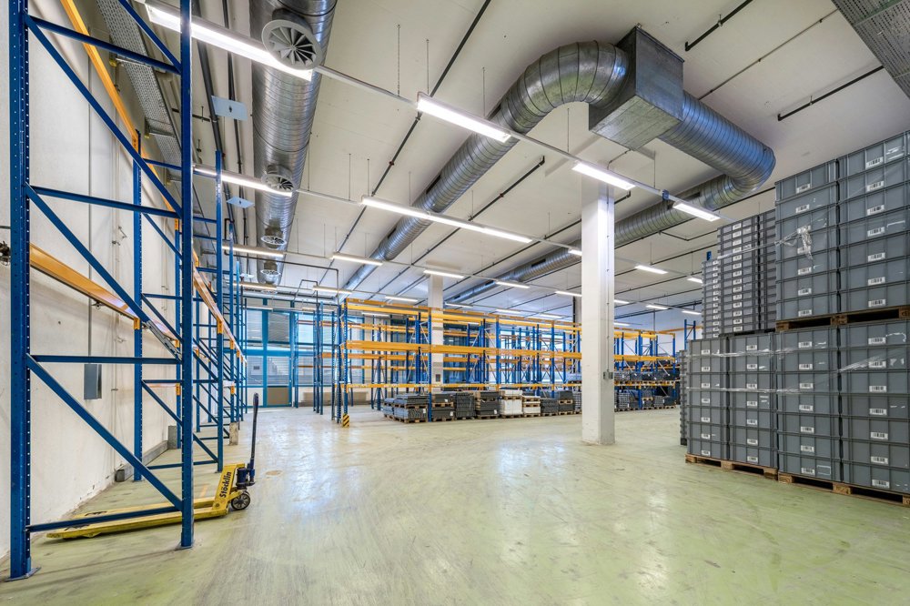 Ufficio & Commercio di null locali in affitto a Thunstetten - immagine 1/13