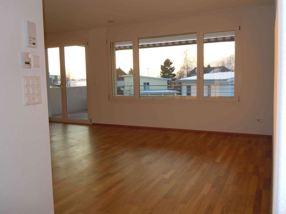 Appartamento di 3.5 locali in affitto a Neuendorf - immagine 1/11