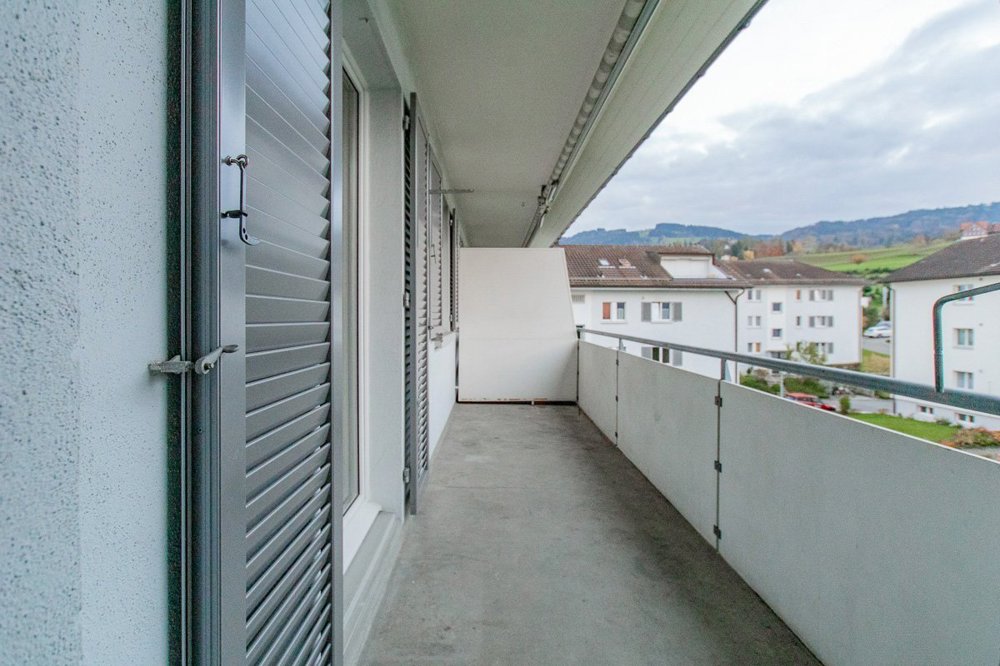Appartement 4 pièces à louer à Goldach - image 1/8
