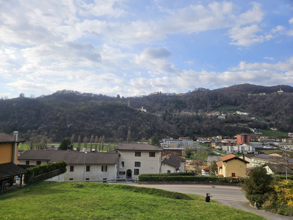 TERRENO EDIFICABILE DI 1000 MQ CON VISTA APERTA A BARBENGO - Ansicht 5