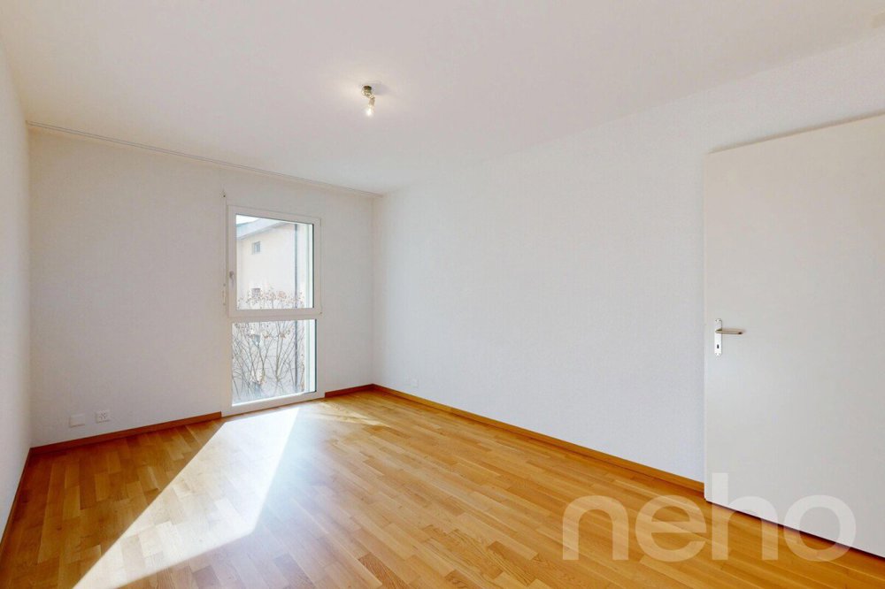 4.5 rooms Apartment to buy in Losanna - image 1/12
