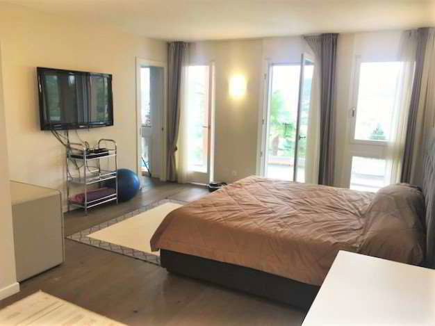 Casa di 7 locali in vendita a Montagnola - immagine 1/13