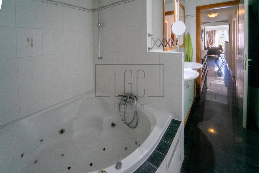 4 Zimmer Wohnung zum verkaufen in Sion - Bild 1/13