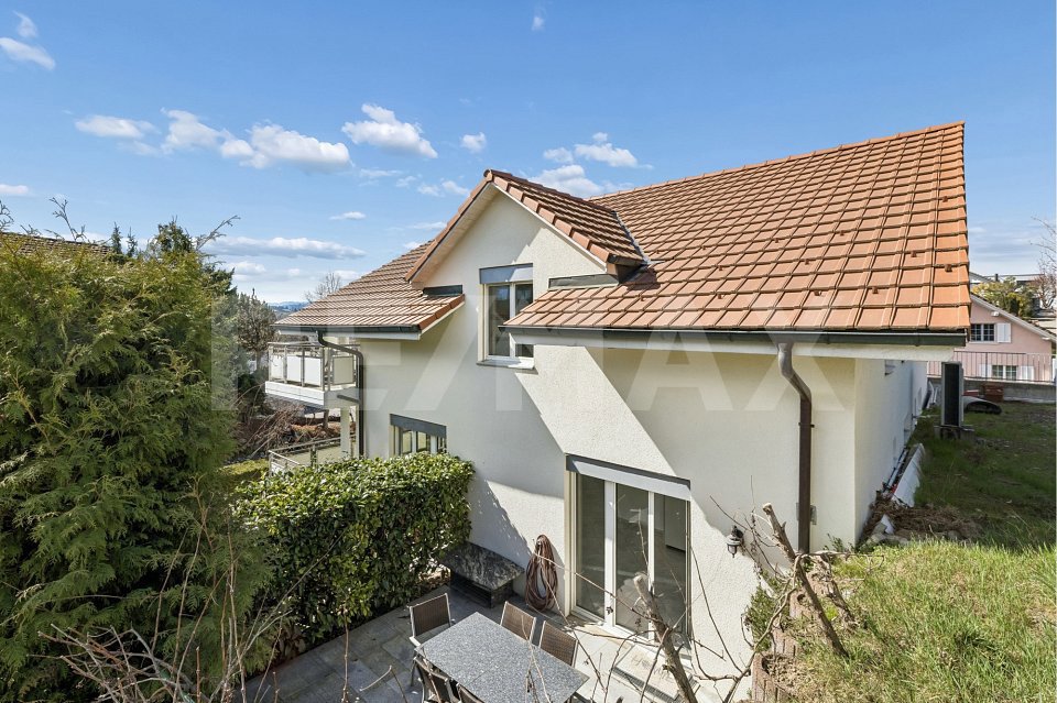 8.5 Zimmer Haus zum verkaufen in Ruswil - Bild 1/13
