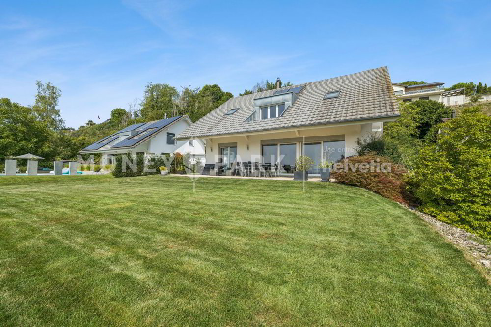 Maison 6.5 pièces à acheter à Vallamand - image 1/14