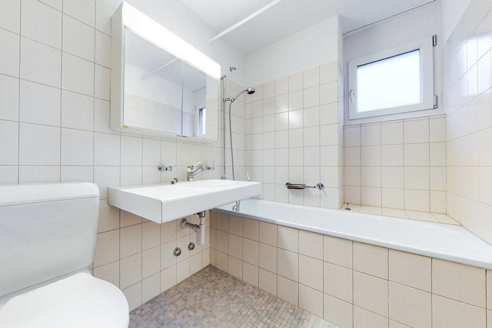 4 rooms Apartment for rent in Urdorf - image 1/8