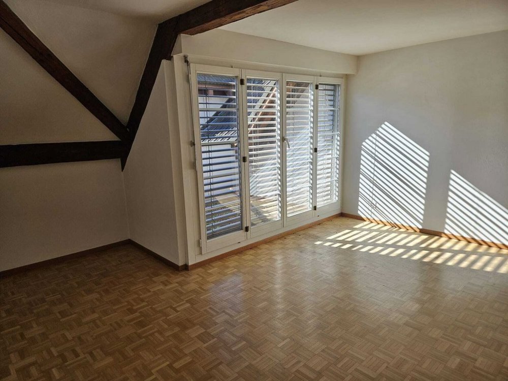 Appartement 4.5 pièces à louer à Bad Zurzach - image 1/11