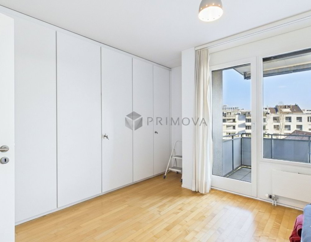 4.5 rooms Apartment to buy in Basel - image 1/4