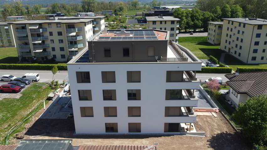 5.5 rooms Apartment to buy in Vouvry - image 1/11