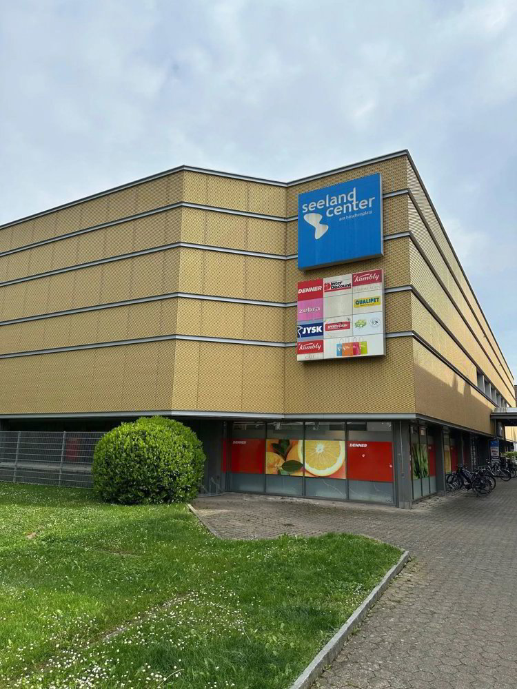 Ufficio & Commercio di null locali in affitto a Lyss - immagine 1/10
