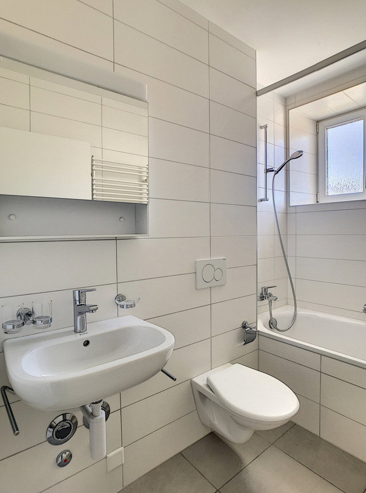 3 Zimmer Wohnung zu vermieten in La Chaux-de-Fonds - Bild 1/9