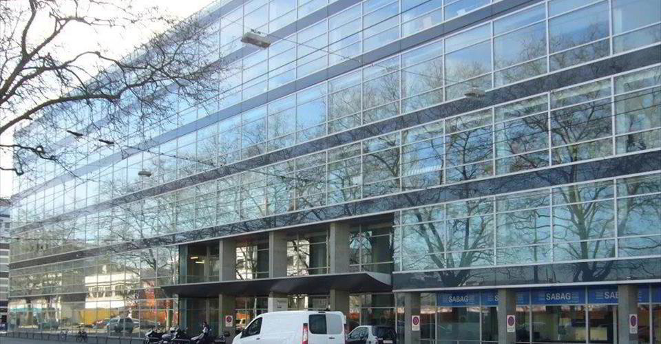 Bureau & Commerce null pièces à louer à Genève - image 1/7