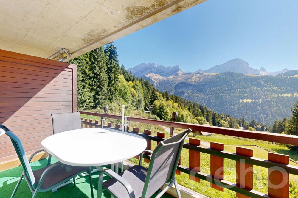 3.5 rooms Apartment to buy in Gryon - image 1/12