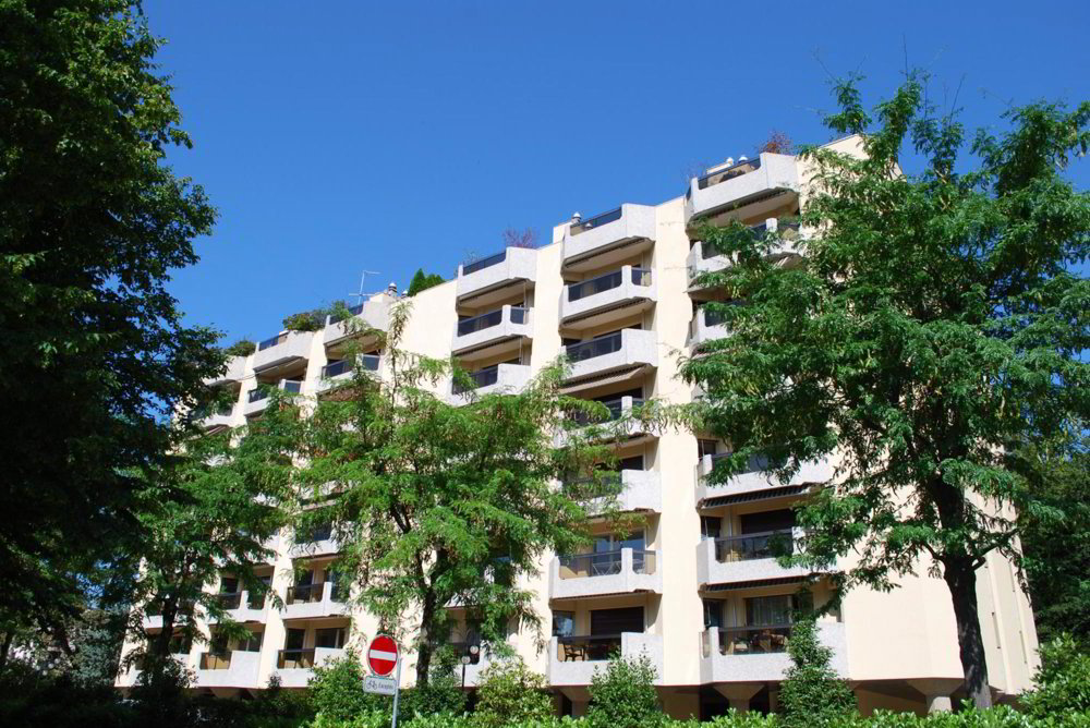 Appartement 5 pièces à louer à Genève - image 1/1