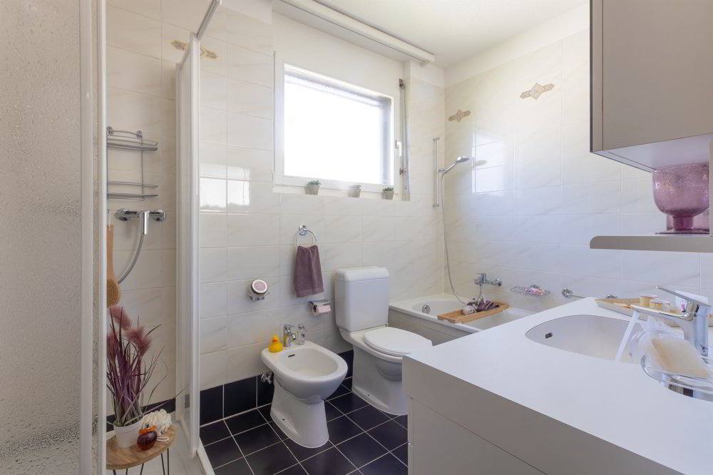 4 rooms Apartment for rent in Giubiasco - image 1/13