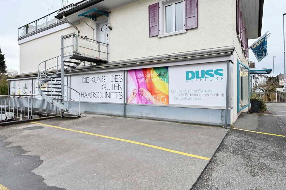 4 rooms Office & Commercial for rent in Rothrist - image 1/7