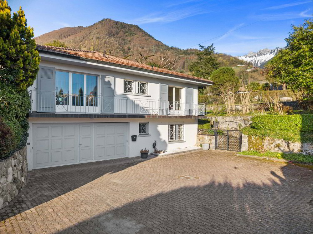 Casa di 5.5 locali in vendita a Villeneuve VD - immagine 1/19