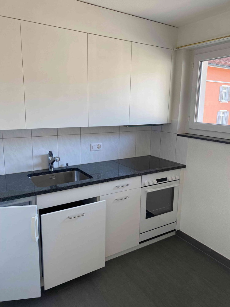 4.5 Zimmer Wohnung zu vermieten in Näfels - Bild 1/13