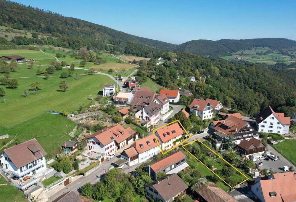 7 Zimmer Haus zu vermieten in Blauen - Bild 1/13
