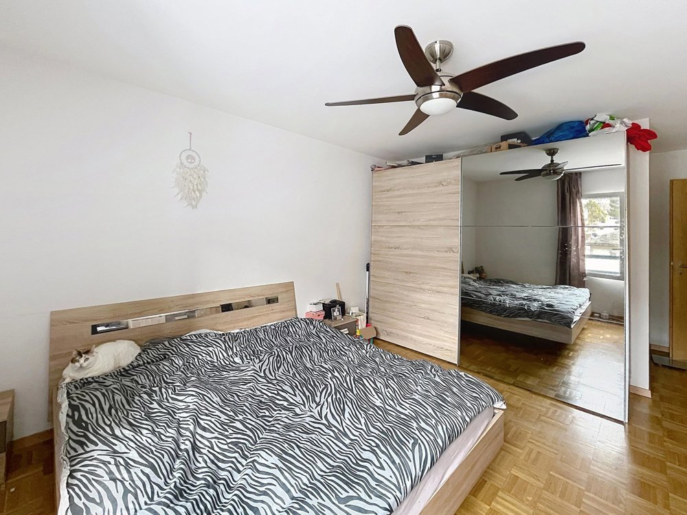 4 rooms Apartment to buy in Sierre - image 1/12