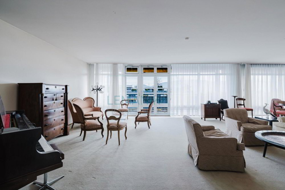 Appartement 7 pièces à acheter à Geneva - image 1/4