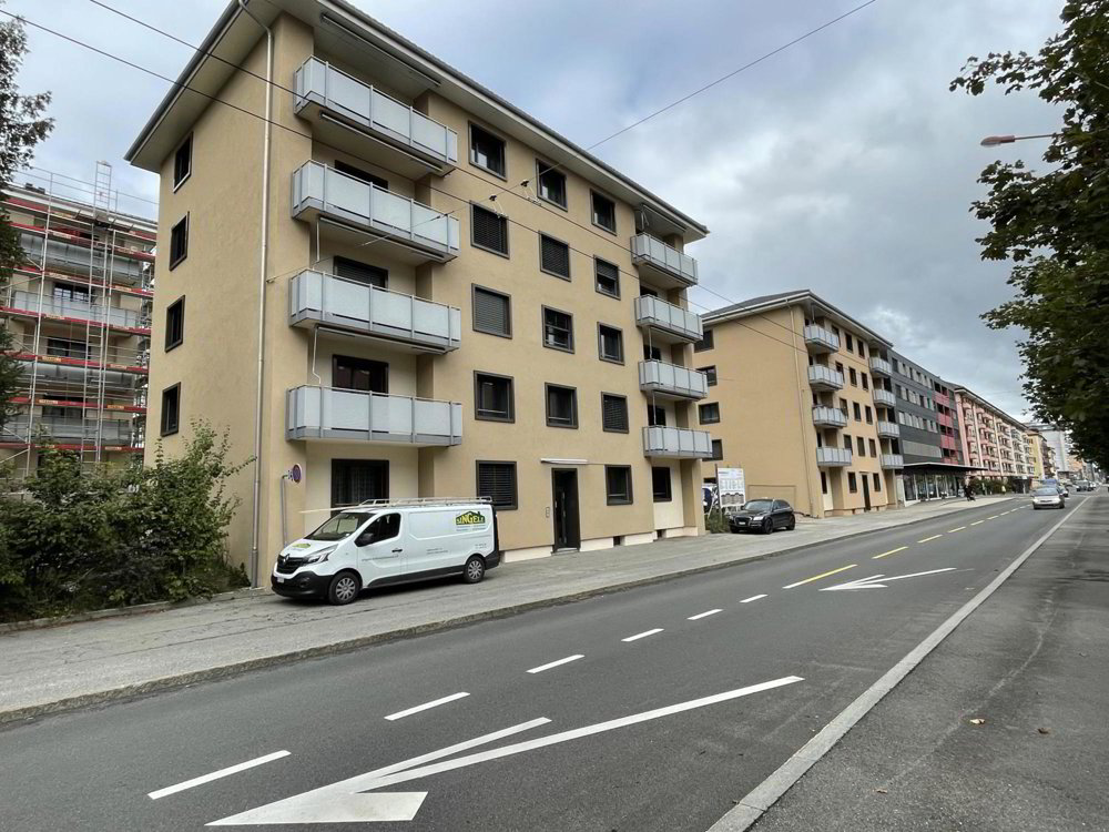 Appartamento di 4 locali in affitto a La Chaux-de-Fonds - immagine 1/13