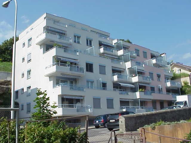Parking, garage null pièces à louer à Neuchâtel - image 1/2