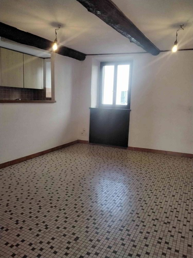 Casa di 3 locali in vendita a Solduno - immagine 1/6