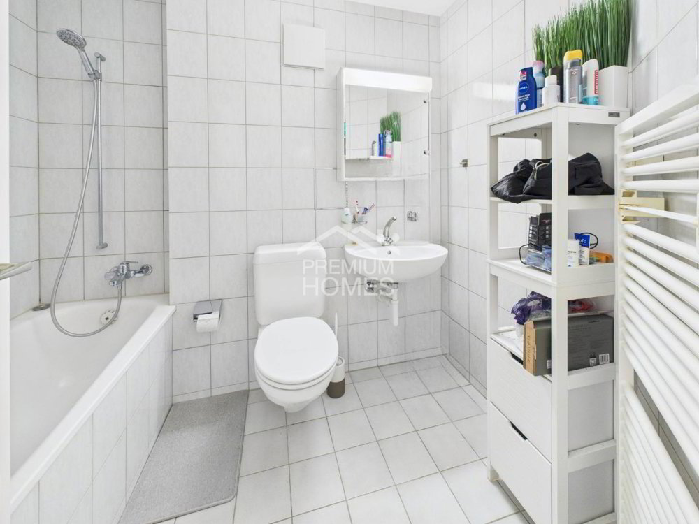 2 rooms Apartment to buy in Zunzgen - image 1/6