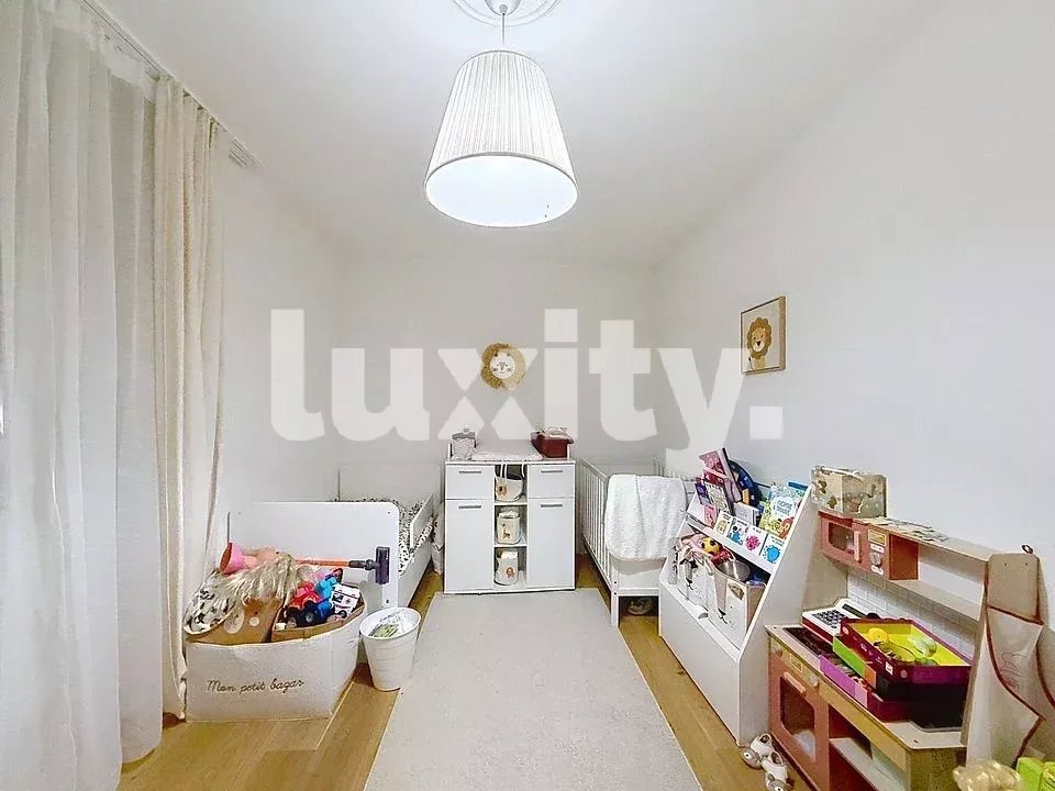 Appartamento di 4 locali in affitto a Rolle - immagine 1/8