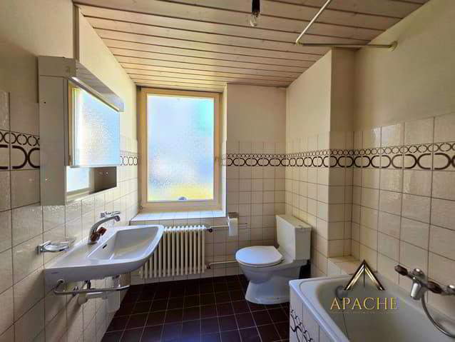Maison 8 pièces à acheter à La Chaux-de-Fonds - image 1/13