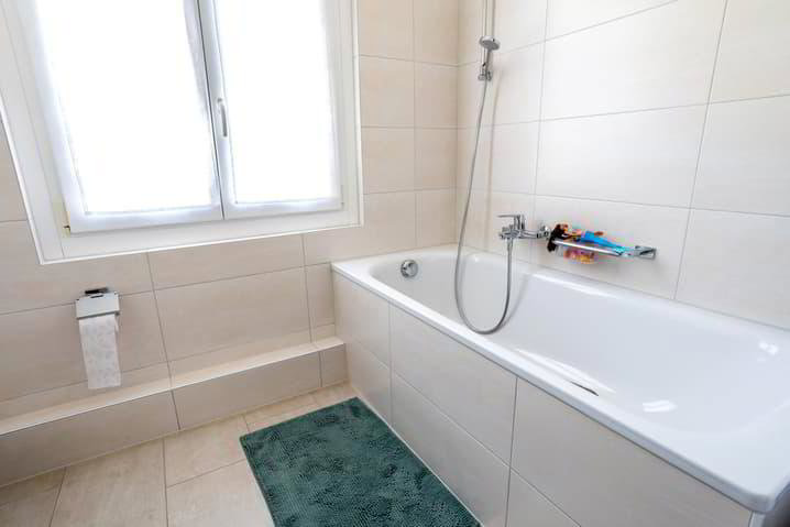5.5 Zimmer Wohnung zu vermieten in Fleurier - Bild 1/13