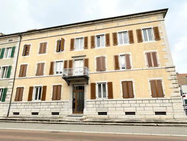 Appartement 3 pièces à louer à Fleurier - image 1/11