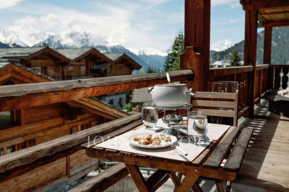 Appartement 4 pièces à louer à Verbier - image 1/12