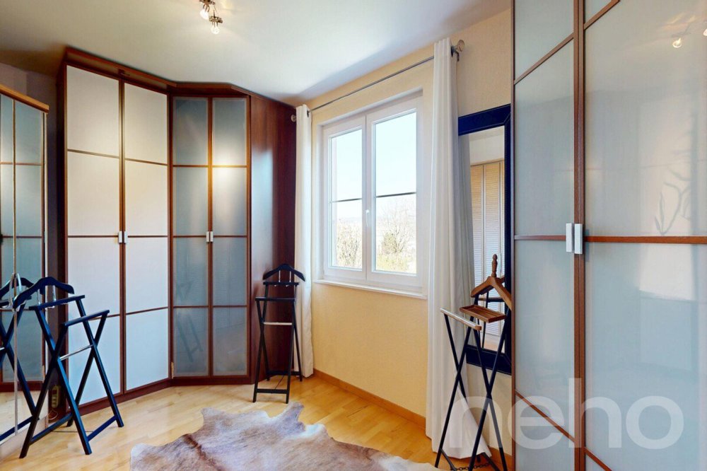 Maison 5.5 pièces à acheter à Ecublens VD - image 1/12