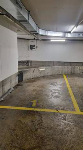 Parcheggio, garage di null locali in affitto a Genf - immagine 1/1