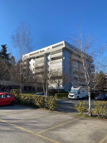 null rooms Car park, garage for rent in Ecublens VD - image 1/1