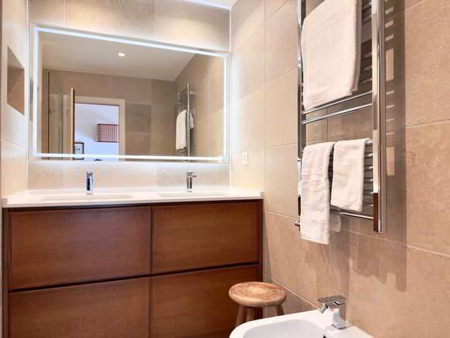 Appartamento di 5.5 locali in affitto a Crans-Montana - immagine 1/13
