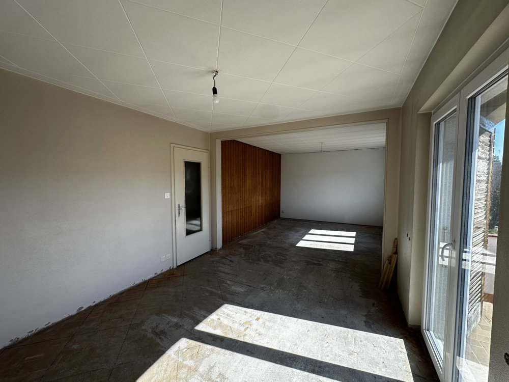 Maison 8 pièces à acheter à Fontenais - image 1/13