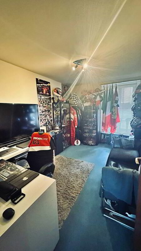4 Zimmer Wohnung zum verkaufen in Neuenburg - Bild 1/13
