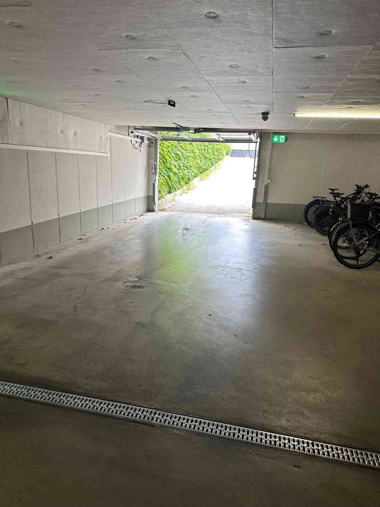 Parking, garage null pièces à acheter à Jona - image 1/3